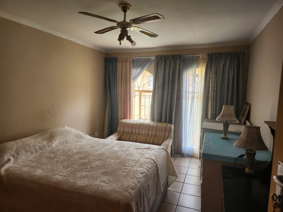 2 Bedroom Property for Sale in Heuwelsig Free State